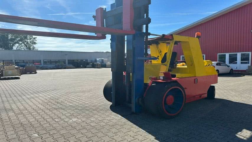 Stube Foerdertechnik GmbH, 14 Tonnen Forklift